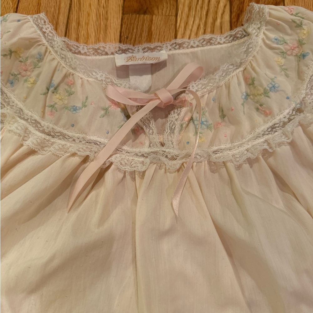 VTG Floral Lace Nightgown with Embroidery Pink Ribbon grannycore cottagecore